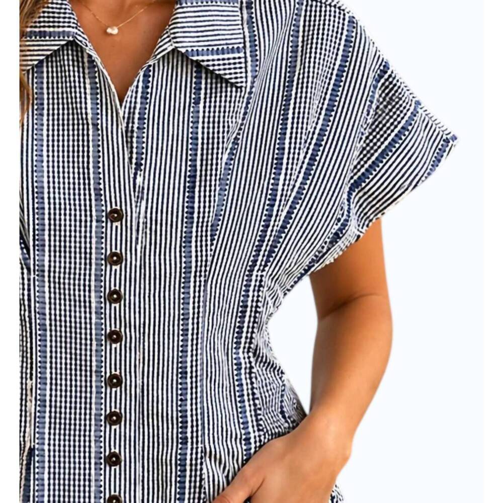 NEW THML short sleeve stripes gingham button up top in blue - Picture 3 of 3